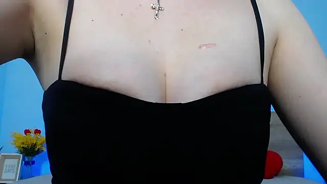 Snapshot of MargaritaKiss chatting on March 8, 2:08 pm MargaritaKiss online show from March 8, 2:08 pm