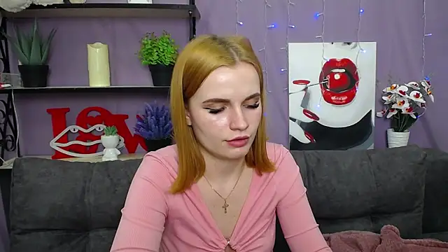 Snapshot of MargaritaKiss chatting on March 22, 2:05 am MargaritaKiss online show from March 22, 2:05 am