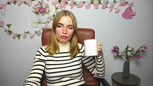 Snapshot of MargaritaKiss chatting on September 11, 6:30 pm MargaritaKiss online show from September 11, 6:30 pm