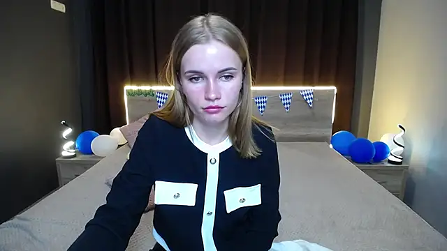 Snapshot of MargaritaKiss chatting on September 24, 6:55 pm MargaritaKiss online show from September 24, 6:55 pm