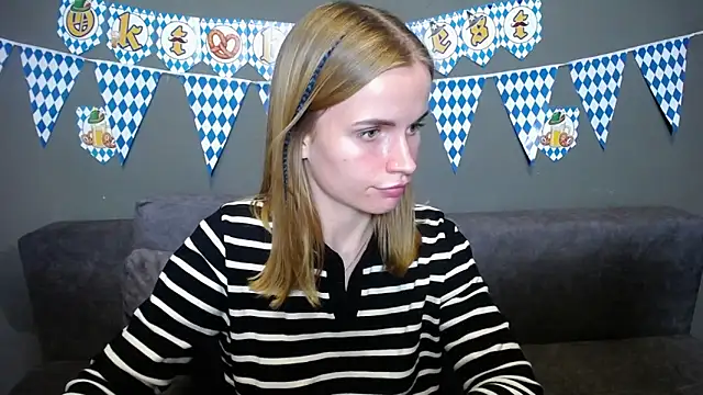 Snapshot of MargaritaKiss chatting on September 29, 7:19 pm MargaritaKiss online show from September 29, 7:19 pm