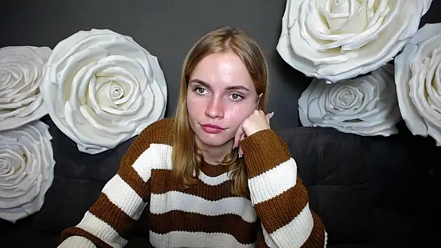 Snapshot of MargaritaKiss chatting on October 10, 6:51 pm MargaritaKiss online show from October 10, 6:51 pm