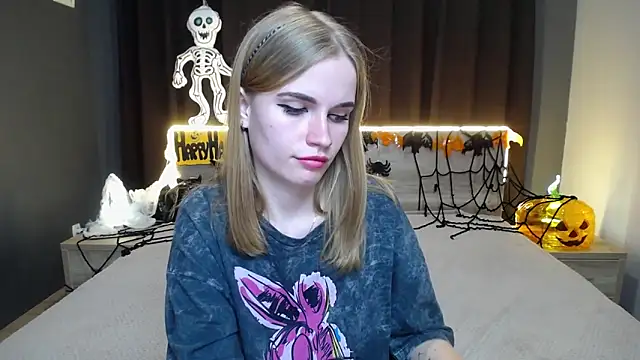 Snapshot of MargaritaKiss chatting on October 16, 7:15 pm MargaritaKiss online show from October 16, 7:15 pm