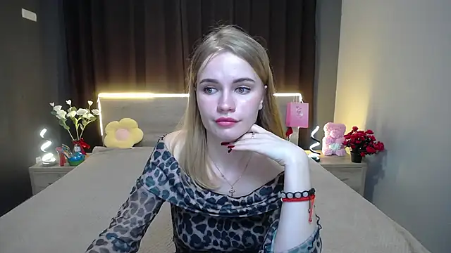 Snapshot of MargaritaKiss chatting on November 3, 8:21 pm MargaritaKiss online show from November 3, 8:21 pm