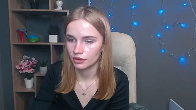 Snapshot of MargaritaKiss chatting on November 6, 7:04 pm MargaritaKiss online show from November 6, 7:04 pm