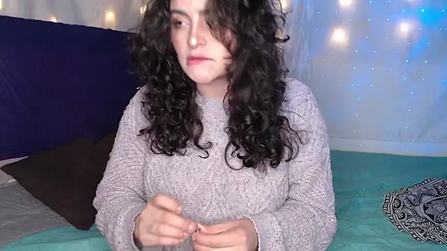 Snapshot of Marci_owo chatting on December 31, 6:13 pm Marci owo online show from December 31, 6:13 pm
