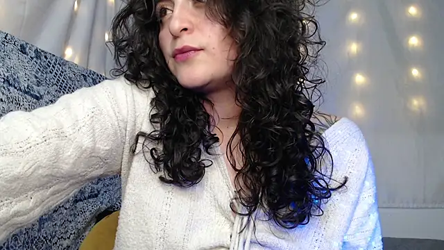 Snapshot of Marci_owo chatting on January 6, 12:48 am Marci owo online show from January 6, 12:48 am