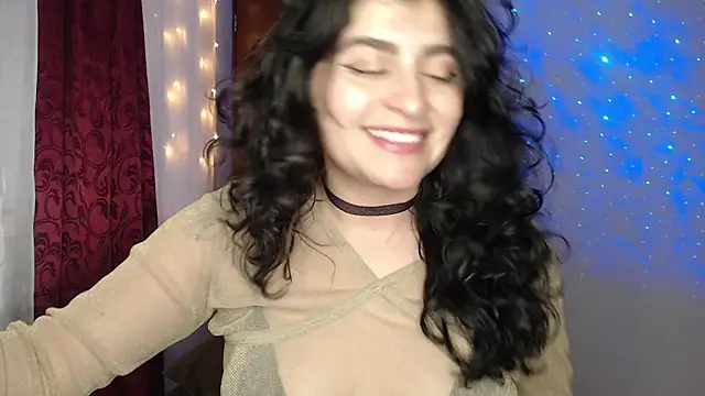 Snapshot of Marci_owo chatting on February 6, 10:32 pm Marci owo online show from February 6, 10:32 pm