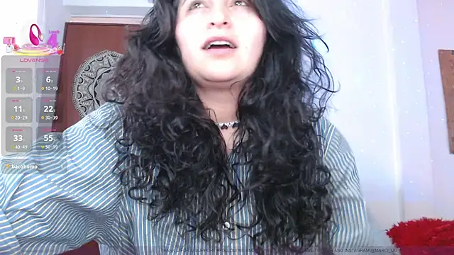Snapshot of Marci_owo chatting on September 17, 7:15 pm Marci owo online show from September 17, 7:15 pm