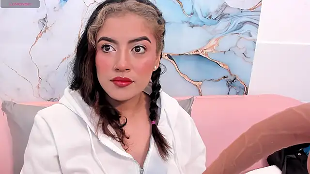 taylor cupper online show from September 24, 4:05 am