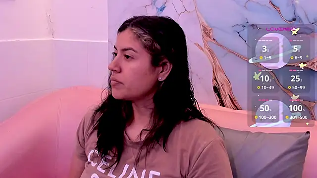 taylor cupper online show from November 5, 3:50 am