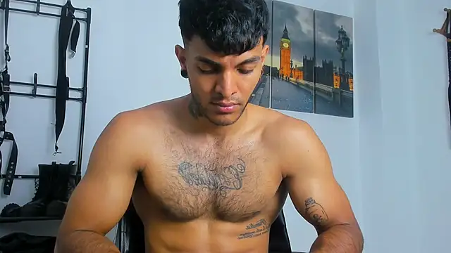 JuanBlade online show from October 16, 5:25 pm