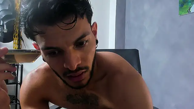 JuanBlade online show from February 5, 1:05 pm