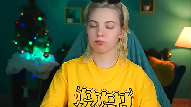 Snapshot of RocKStone_ chatting on December 24, 10:55 am RocKStone  online show from December 24, 10:55 am