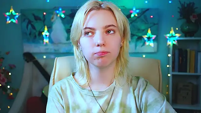 Snapshot of RocKStone_ chatting on December 26, 7:24 am RocKStone  online show from December 26, 7:24 am