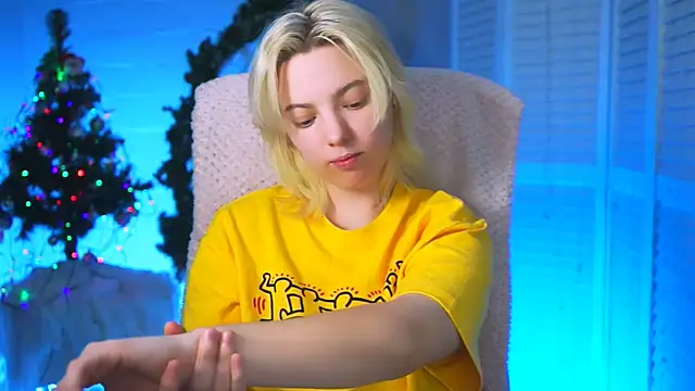 Snapshot of RocKStone_ chatting on January 7, 10:11 am RocKStone  online show from January 7, 10:11 am