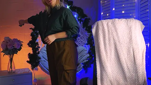 Snapshot of RocKStone_ chatting on January 23, 4:30 am RocKStone  online show from January 23, 4:30 am