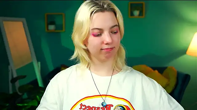 Snapshot of RocKStone_ chatting on January 25, 10:29 am RocKStone  online show from January 25, 10:29 am