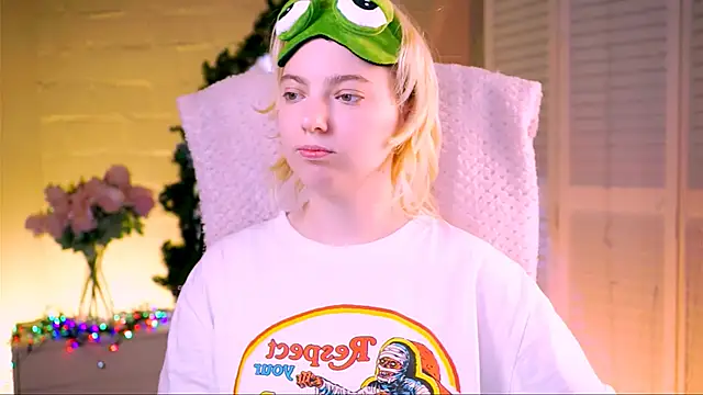 Snapshot of RocKStone_ chatting on January 26, 10:23 am RocKStone  online show from January 26, 10:23 am