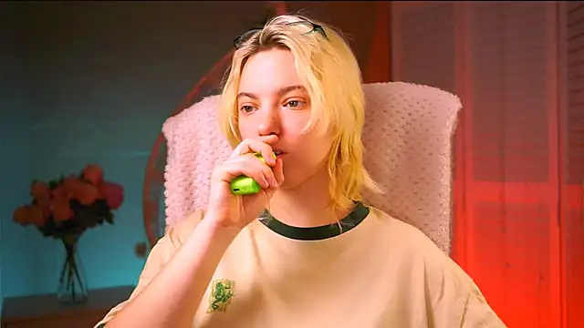 Snapshot of RocKStone_ chatting on January 28, 7:11 am RocKStone  online show from January 28, 7:11 am