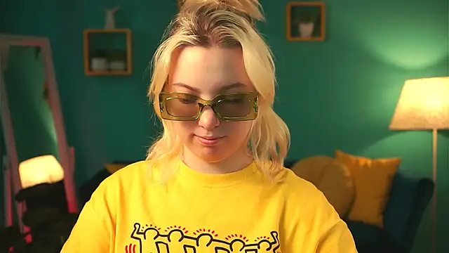 Snapshot of RocKStone_ chatting on February 9, 8:22 am RocKStone  online show from February 9, 8:22 am