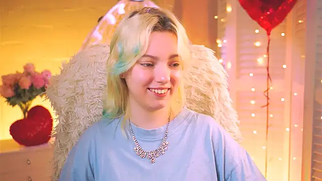 Snapshot of RocKStone_ chatting on February 22, 7:23 am RocKStone  online show from February 22, 7:23 am