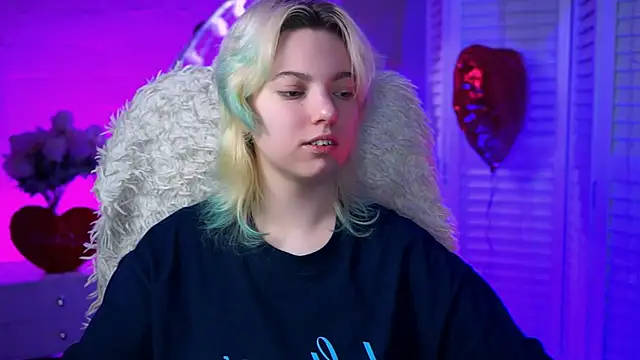 Snapshot of RocKStone_ chatting on February 25, 4:14 am RocKStone  online show from February 25, 4:14 am