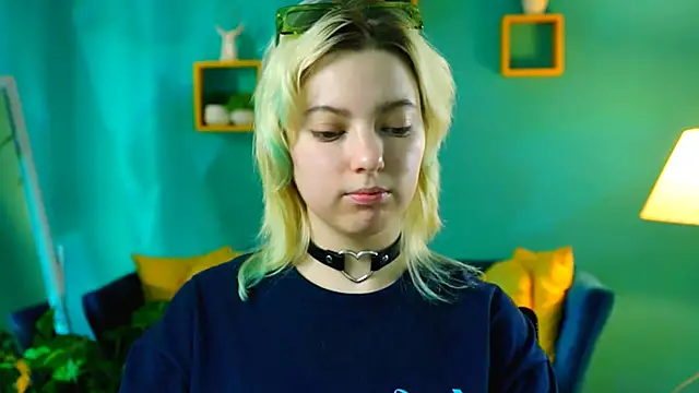 Snapshot of RocKStone_ chatting on March 10, 7:21 am RocKStone  online show from March 10, 7:21 am