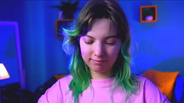 Snapshot of RocKStone_ chatting on October 8, 8:23 am RocKStone  online show from October 8, 8:23 am