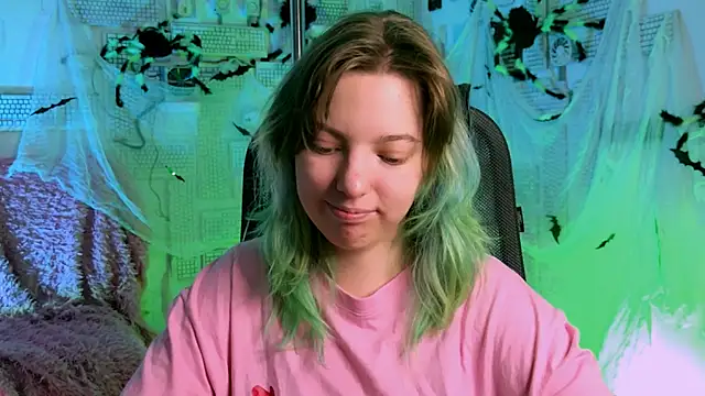 Snapshot of RocKStone_ chatting on October 27, 8:29 am RocKStone  online show from October 27, 8:29 am