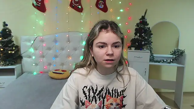 TinaRedly online show from January 6, 4:34 pm