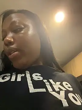 kellya  online show from February 11, 12:59 am