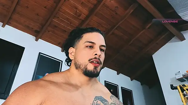 SilvaBranko online show from April 4, 2:10 am