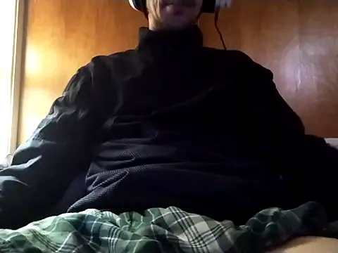 Snapshot of elmerfuddin87 chatting on February 6, 5:16 pm elmerfuddin87 online show from February 6, 5:16 pm