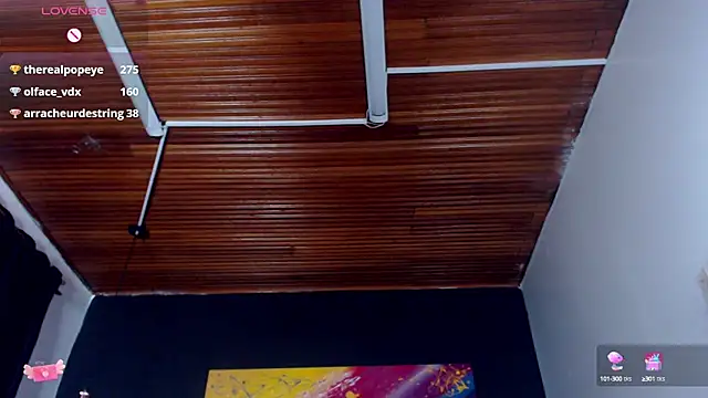 Snapshot of megan_collins96 chatting on January 31, 9:27 am megan collins96 online show from January 31, 9:27 am