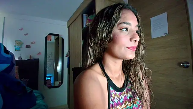 megan collins96 online show from March 26, 8:36 pm