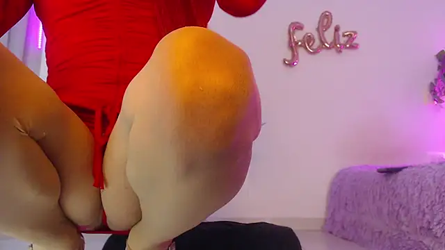 Laveneno ortiz07 online show from March 2, 10:27 pm