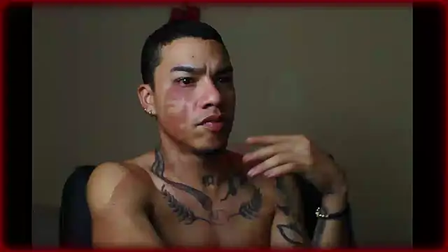 Snapshot of Osiiriis chatting on March 3, 9:05 pm Osiiriis online show from March 3, 9:05 pm