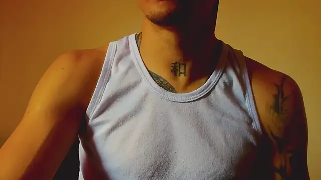 Snapshot of Osiiriis chatting on March 13, 7:06 pm Osiiriis online show from March 13, 7:06 pm