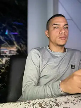 Snapshot of Osiiriis chatting on March 14, 5:59 am Osiiriis online show from March 14, 5:59 am