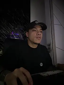 Snapshot of Osiiriis chatting on September 10, 2:50 pm Osiiriis online show from September 10, 2:50 pm