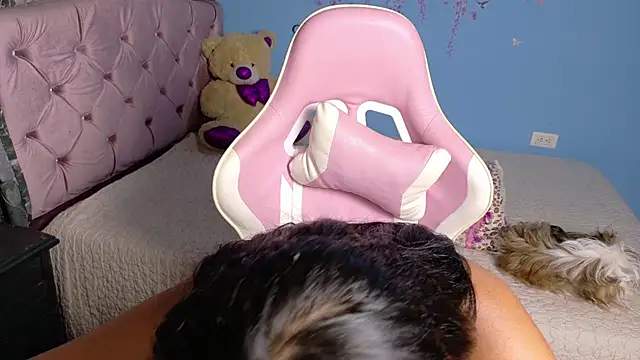 Snapshot of Candela-Smith chatting on July 29, 12:31 am Candela-Smith online show from July 29, 12:31 am