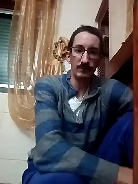 Snapshot of Diogopicha chatting on February 5, 9:29 pm Diogopicha online show from February 5, 9:29 pm