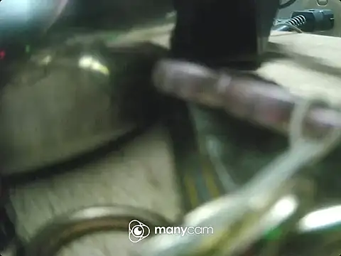 Snapshot of long18cmHFxxx chatting on November 3, 7:09 am long18cmHFxxx online show from November 3, 7:09 am