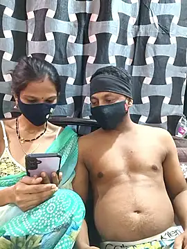 sexycouplemh09 online show from May 20, 4:46 pm