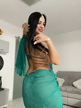 Snapshot of _adelle chatting on February 15, 10:55 am adelle online show from February 15, 10:55 am