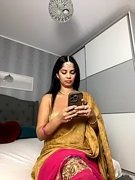  adelle online show from November 15, 12:56 pm