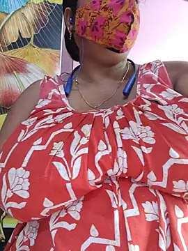 Snapshot of Kayra_34 chatting on July 15, 5:02 am Kayra 34 online show from July 15, 5:02 am