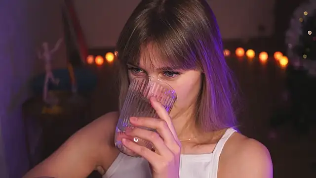 hereandnows  online show from January 12, 8:25 pm