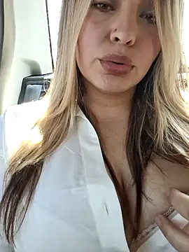 Valentina St online show from February 1, 7:55 pm